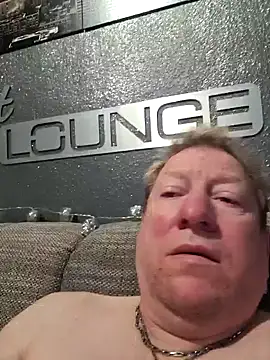 tomtom111111 online show from January 2025 08:45:02 AM