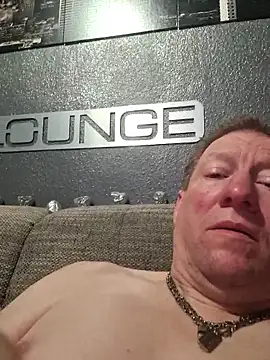 tomtom111111 online show from January 2026 09:51:02 PM