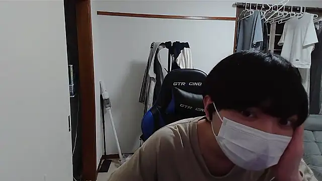 pychan online show from April 2026 12:57:01 PM