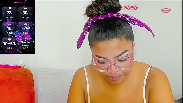 moana taylor online show from March 2026 09:37:02 PM