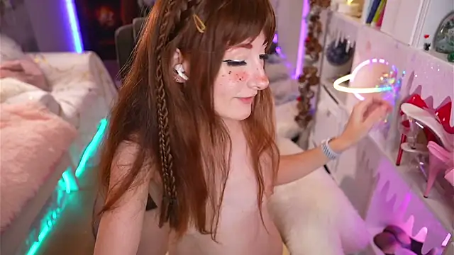 Snapshot of Cissy_Glitter chatting on January 2025 08:25:02 AM Cissy Glitter online show from January 2025 08:25:02 AM