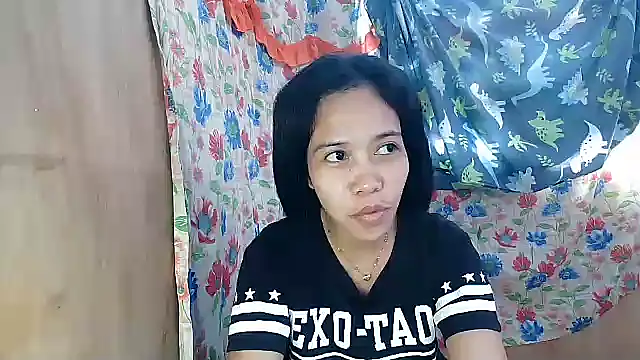 PinaySkinnyGirl online show from February 2026 12:11:01 AM