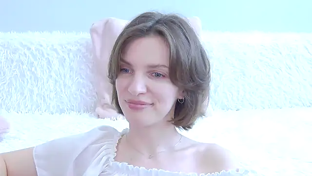 Beauty Alex online show from May 2026 04:07:02 AM