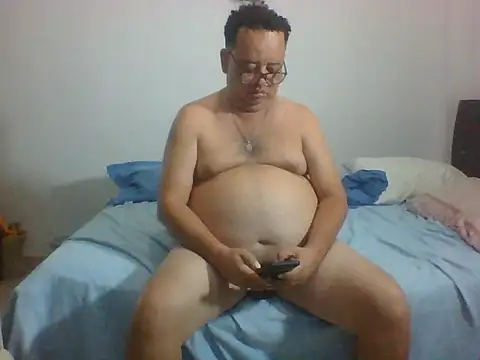 Snapshot of djtomxxx2777 chatting on February 2025 06:16:02 AM djtomxxx2777 online show from February 2025 06:16:02 AM