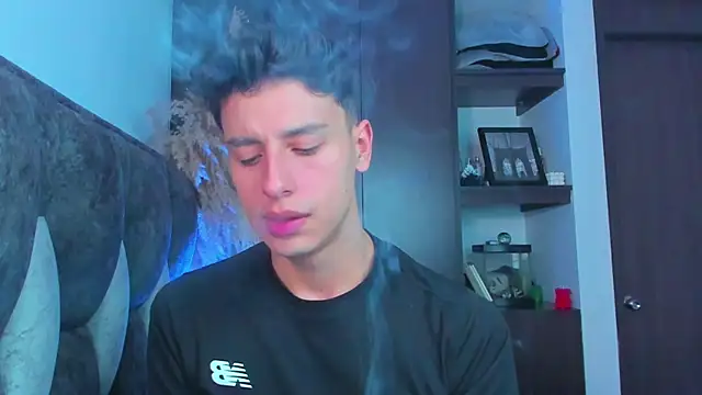 Snapshot of I_Gabriel chatting on January 2025 12:38:02 AM I Gabriel online show from January 2025 12:38:02 AM