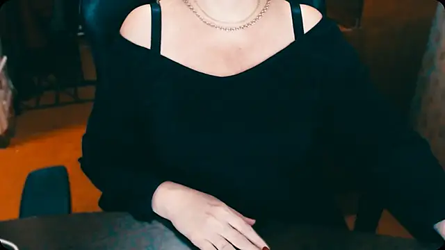 Snapshot of AlisaHot55 chatting on December 2024 06:34:02 PM AlisaHot55 online show from December 2024 06:34:02 PM