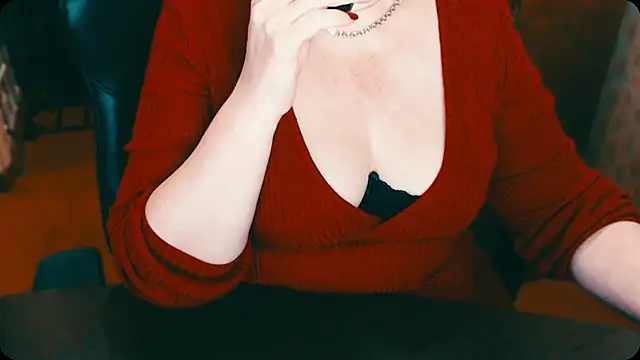 Snapshot of AlisaHot55 chatting on January 2025 03:56:02 PM AlisaHot55 online show from January 2025 03:56:02 PM