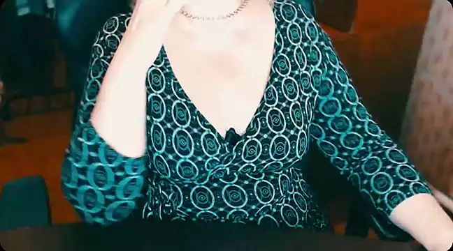 Snapshot of AlisaHot55 chatting on February 2025 04:46:02 PM AlisaHot55 online show from February 2025 04:46:02 PM