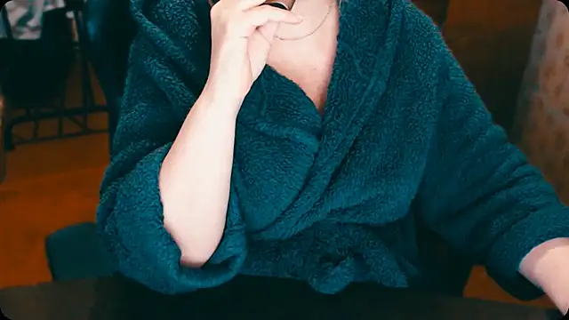 Snapshot of AlisaHot55 chatting on February 2025 06:42:01 PM AlisaHot55 online show from February 2025 06:42:01 PM