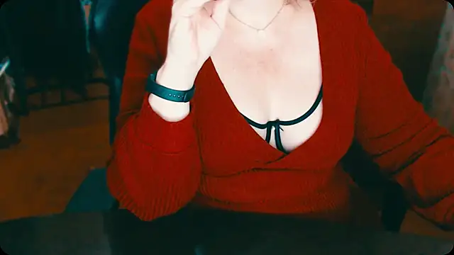 Snapshot of AlisaHot55 chatting on November 2025 01:00:02 PM AlisaHot55 online show from November 2025 01:00:02 PM