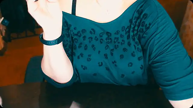 Snapshot of AlisaHot55 chatting on November 2025 11:21:01 AM AlisaHot55 online show from November 2025 11:21:01 AM