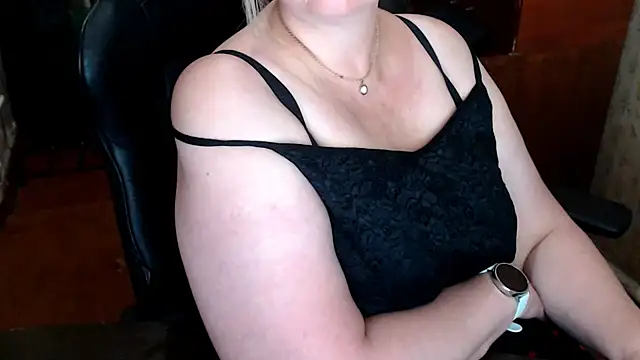 Snapshot of AlisaHot55 chatting on June 2026 12:04:01 PM AlisaHot55 online show from June 2026 12:04:01 PM