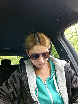 Geile-Luna online show from May 2026 02:13:02 PM