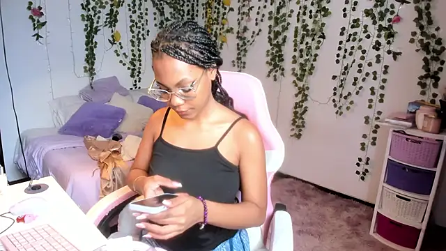 violeta milleer online show from June 2026 04:13:01 PM
