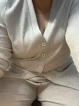 Snapshot of Preet_Kaur_69 chatting on January 2025 06:31:01 PM Preet Kaur 69 online show from January 2025 06:31:01 PM