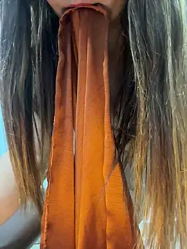 Snapshot of Preet_Kaur_69 chatting on January 2025 09:07:01 PM Preet Kaur 69 online show from January 2025 09:07:01 PM