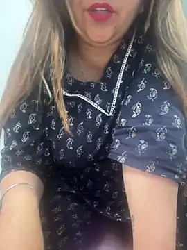 Snapshot of Preet_Kaur_69 chatting on March 2025 06:56:02 PM Preet Kaur 69 online show from March 2025 06:56:02 PM