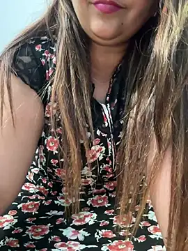 Snapshot of Preet_Kaur_69 chatting on March 2025 10:08:02 PM Preet Kaur 69 online show from March 2025 10:08:02 PM