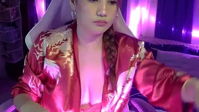 Snapshot of yourbabe_Brielle chatting on October 2025 01:55:02 PM yourbabe Brielle online show from October 2025 01:55:02 PM