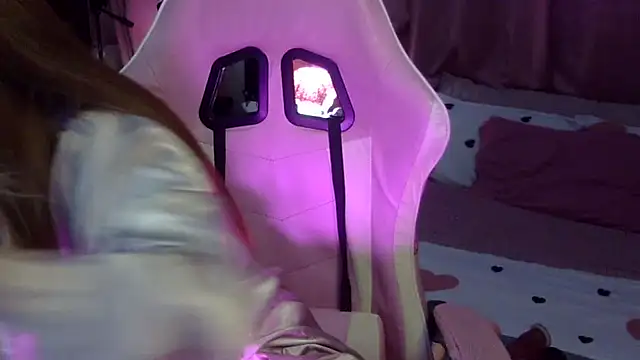 Snapshot of yourbabe_Brielle chatting on January 2026 05:37:01 PM yourbabe Brielle online show from January 2026 05:37:01 PM