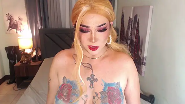 Snapshot of Transdomts4u chatting on March 2025 09:21:01 PM Transdomts4u online show from March 2025 09:21:01 PM