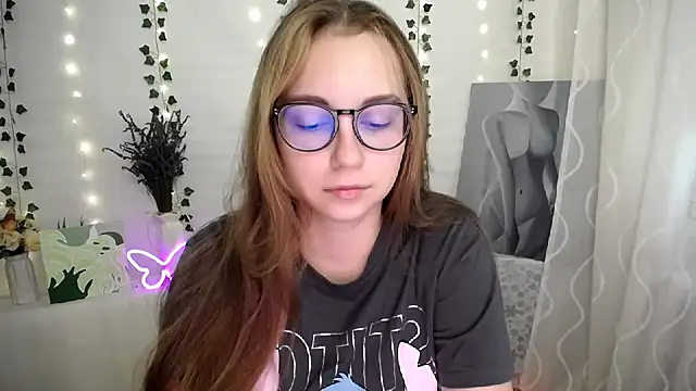 SweetPrincess  online show from September 2025 05:40:01 AM