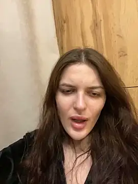 little belucci online show from February 2025 03:50:01 PM