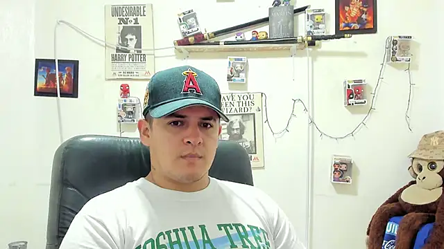 ney 22 online show from November 2025 10:37:02 PM