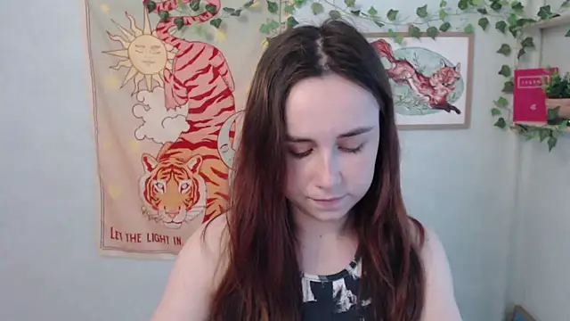 VeryVeryVeryShy  online show from May 2026 10:36:01 AM