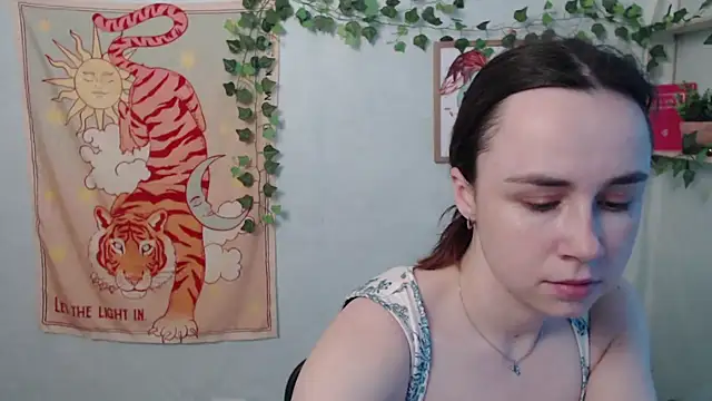 VeryVeryVeryShy  online show from May 2026 05:36:01 AM