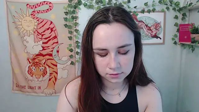 VeryVeryVeryShy  online show from May 2026 05:48:02 AM