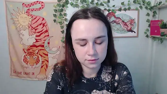 VeryVeryVeryShy  online show from May 2026 05:49:01 AM