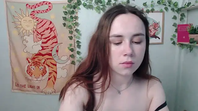 VeryVeryVeryShy  online show from May 2026 05:37:01 AM