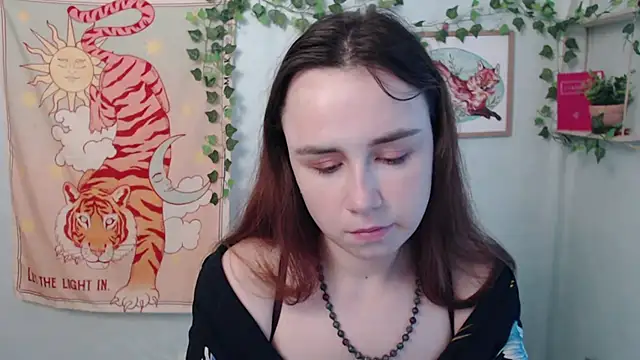 Snapshot of VeryVeryVeryShy_ chatting on July 2026 05:45:02 AM VeryVeryVeryShy online show from July 2026 05:45:02 AM