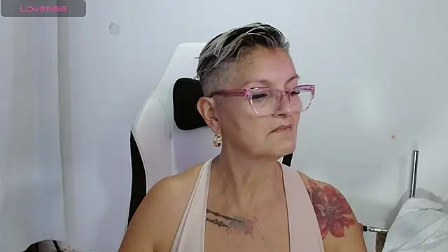 bety-cum2 online show from May 2026 11:54:01 PM