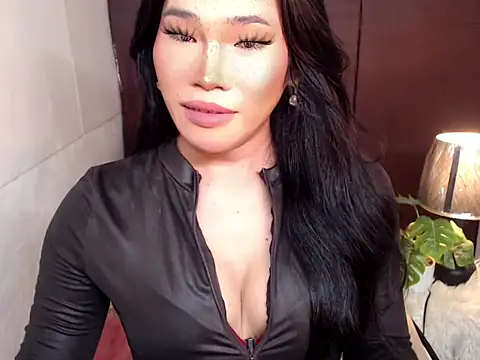 Ur Fantastic Lina online show from April 2026 09:42:02 PM