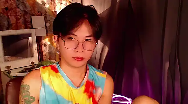 Snapshot of Sexy_Handsome_Drex chatting on December 2024 11:19:02 AM Sexy Handsome Drex online show from December 2024 11:19:02 AM