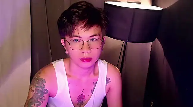 Snapshot of Sexy_Handsome_Drex chatting on March 2025 08:35:01 AM Sexy Handsome Drex online show from March 2025 08:35:01 AM