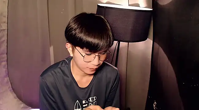 Snapshot of Sexy_Handsome_Drex chatting on March 2025 09:03:02 AM Sexy Handsome Drex online show from March 2025 09:03:02 AM