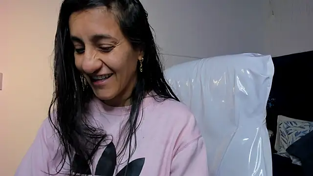 lauren fit online show from February 2026 11:38:02 AM