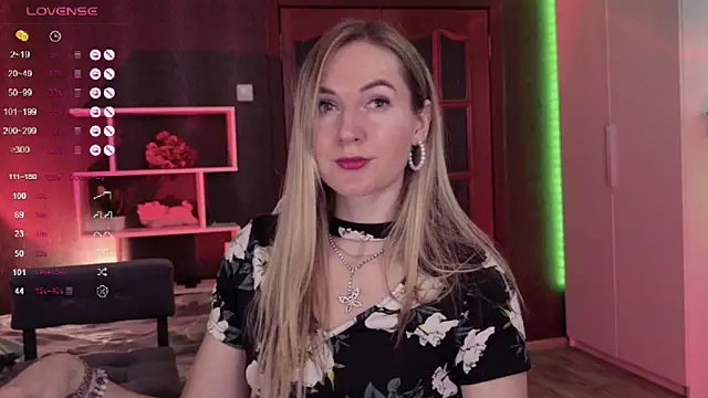 Snapshot of Hello_Lisha chatting on November 2025 09:04:02 AM Hello Lisha online show from November 2025 09:04:02 AM