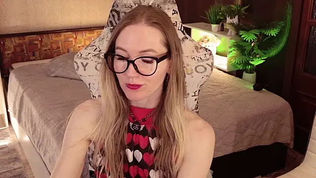 Snapshot of Hello_Lisha chatting on July 2026 08:27:02 AM Hello Lisha online show from July 2026 08:27:02 AM