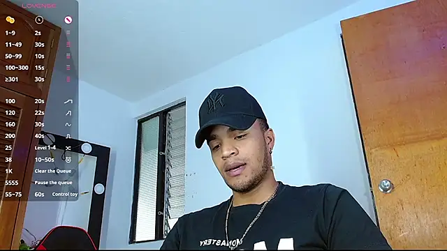 Snapshot of Bigcock_21cm_ chatting on February 2025 01:50:02 PM Bigcock 21cm online show from February 2025 01:50:02 PM