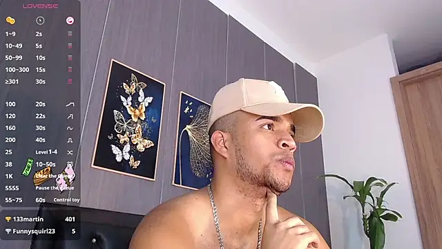 Snapshot of Bigcock_21cm_ chatting on March 2025 11:12:02 PM Bigcock 21cm online show from March 2025 11:12:02 PM