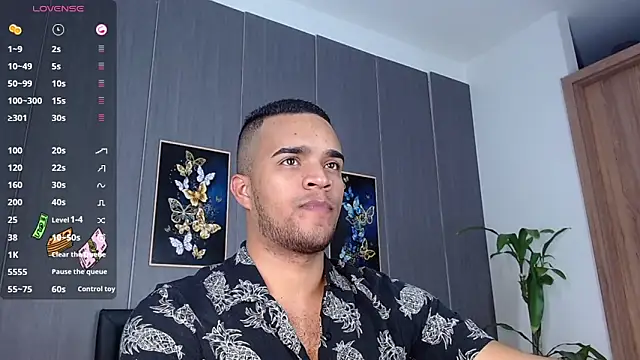 Snapshot of Bigcock_21cm_ chatting on March 2025 07:35:01 PM Bigcock 21cm online show from March 2025 07:35:01 PM