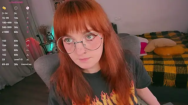 Snapshot of Alice_CutePerv chatting on May 2026 02:24:02 PM Alice CutePerv online show from May 2026 02:24:02 PM