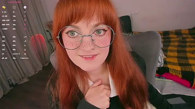 Snapshot of Alice_CutePerv chatting on June 2026 09:54:02 PM Alice CutePerv online show from June 2026 09:54:02 PM