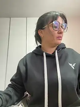 SWEETLILY18 online show from January 2025 02:17:02 PM