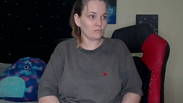 ToxicLilly online show from December 2024 07:40:01 AM