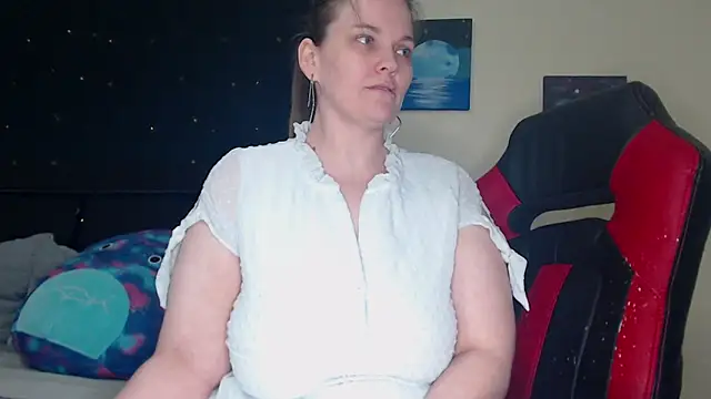 ToxicLilly online show from December 2024 11:53:01 AM